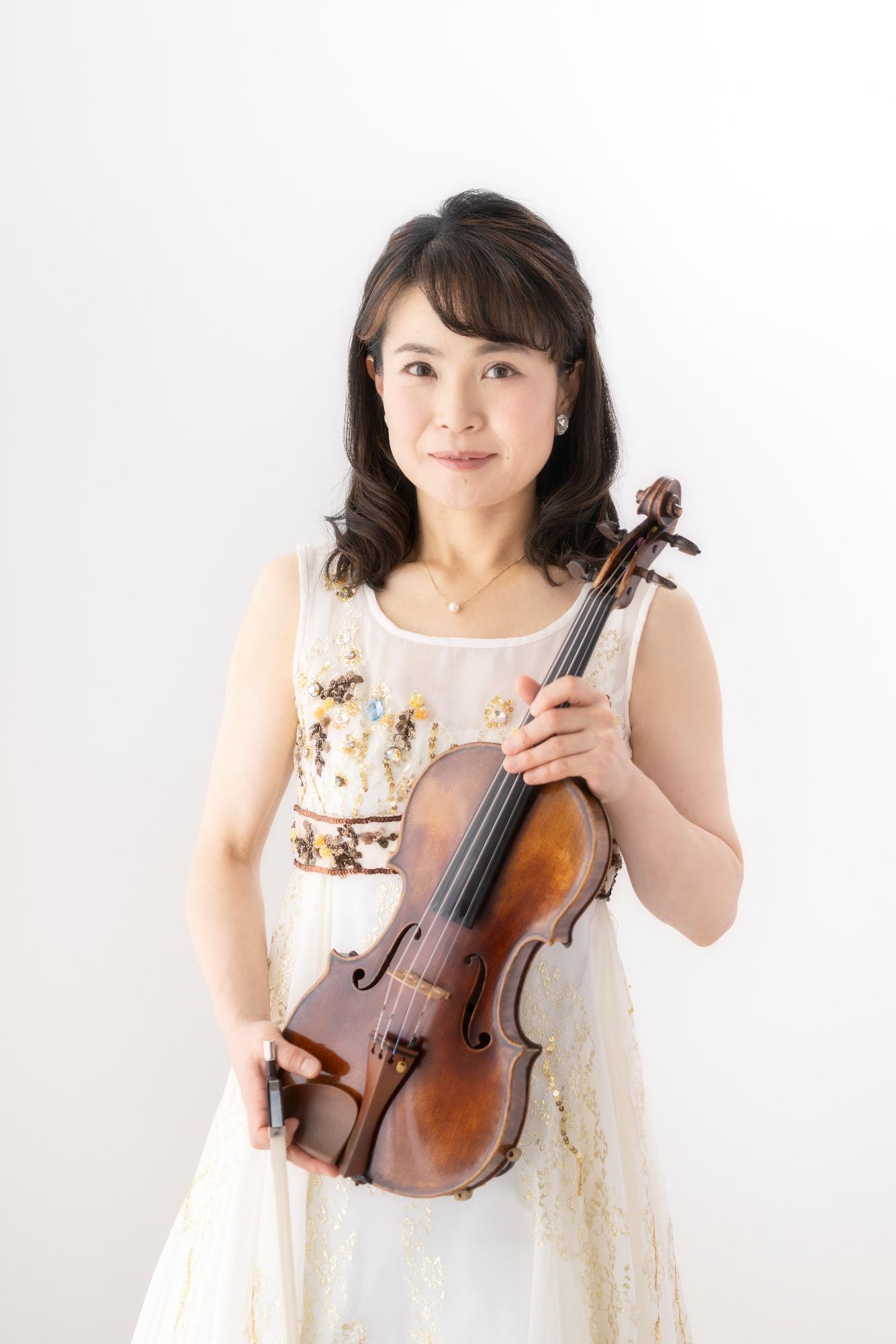大森潤子（おおもりじゅんこ）：ヴァイオリン
