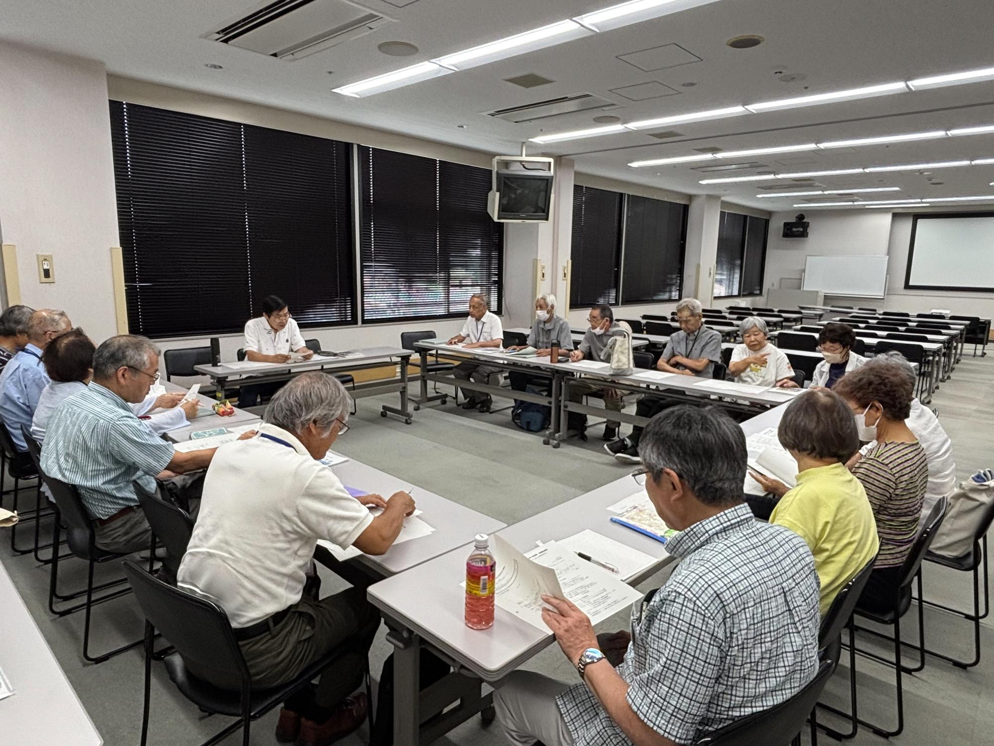 ふれあい大学院 実行委員会の様子