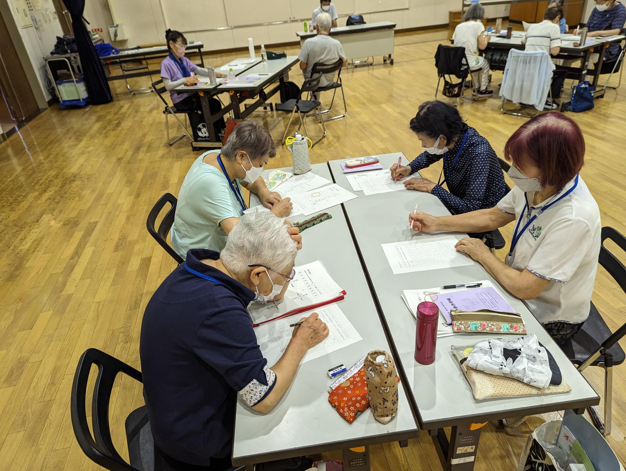 庄和南公民館での健康脳トレ塾
