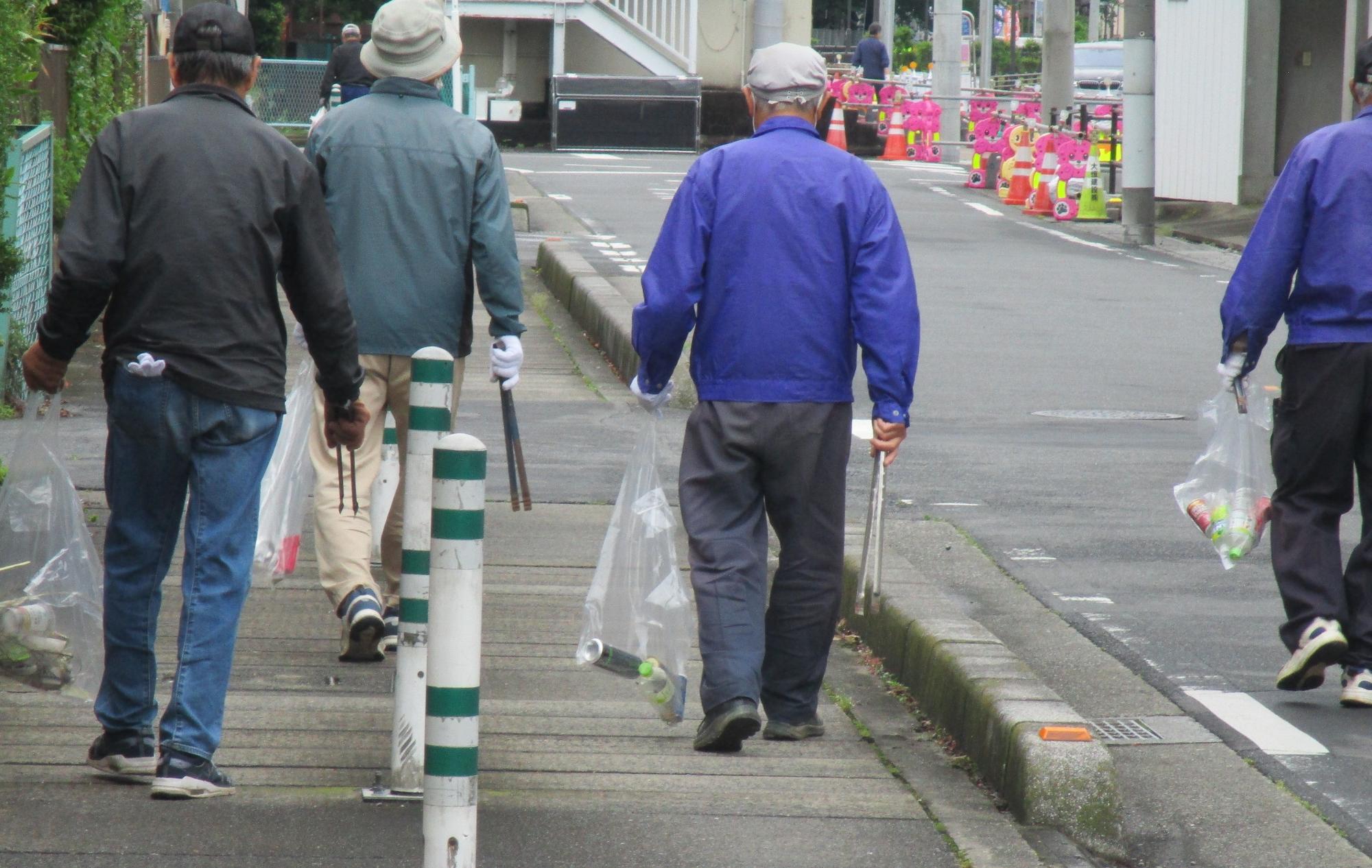 清掃活動の様子2