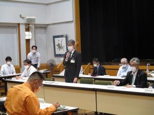 第12回懇談会の様子（入り口側から）