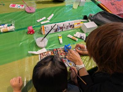 粕壁エイサーまつり2025シーサー塗り