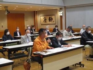 第12回懇談会の様子（質疑応答の様子）