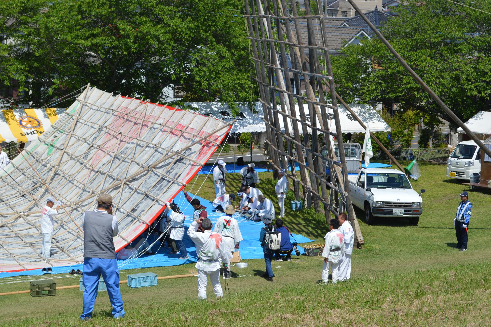 大凧制作の様子