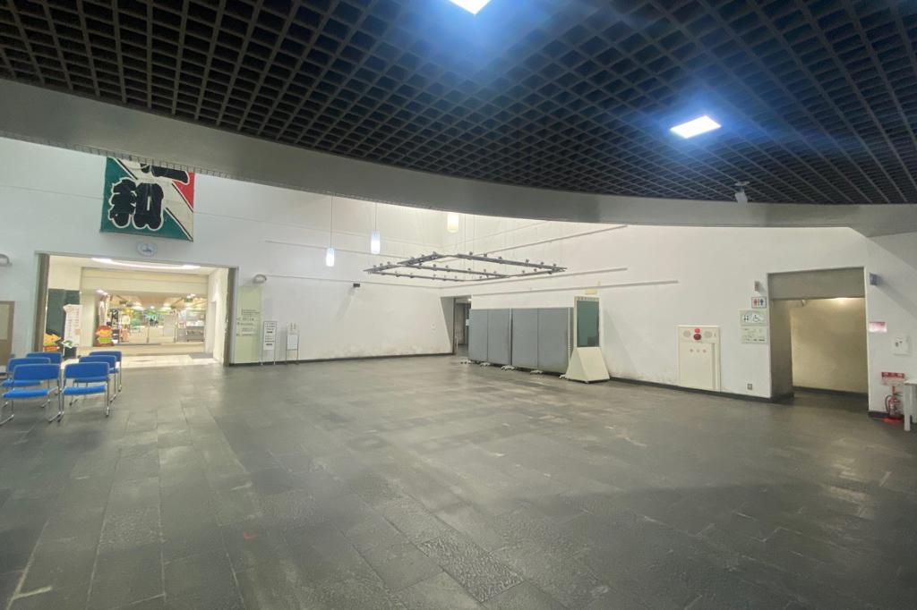 広々としたエントランスの写真