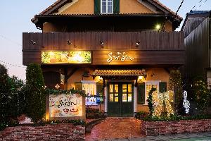 スワン外観の写真