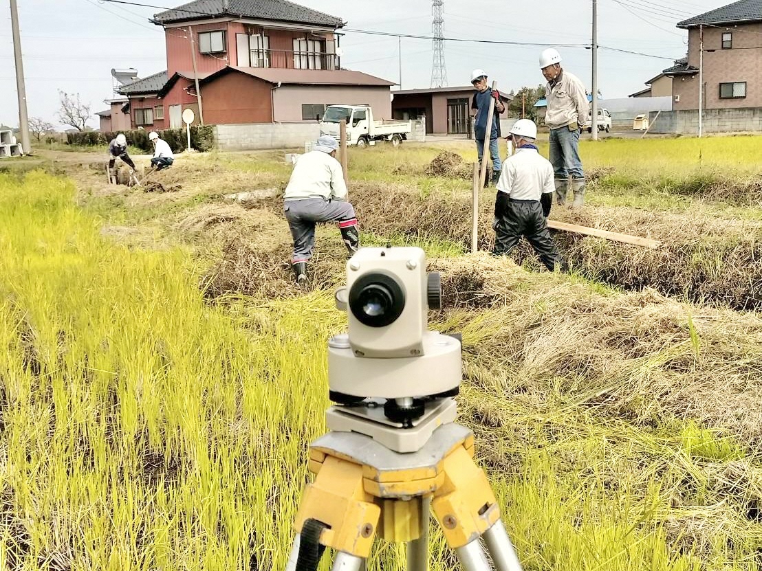 高さを測る様子