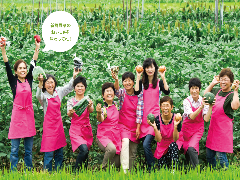 トマトクラブの集合写真