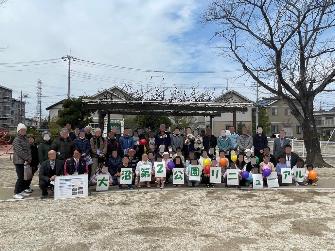 リニューアルイベントに参加した方々の集合写真