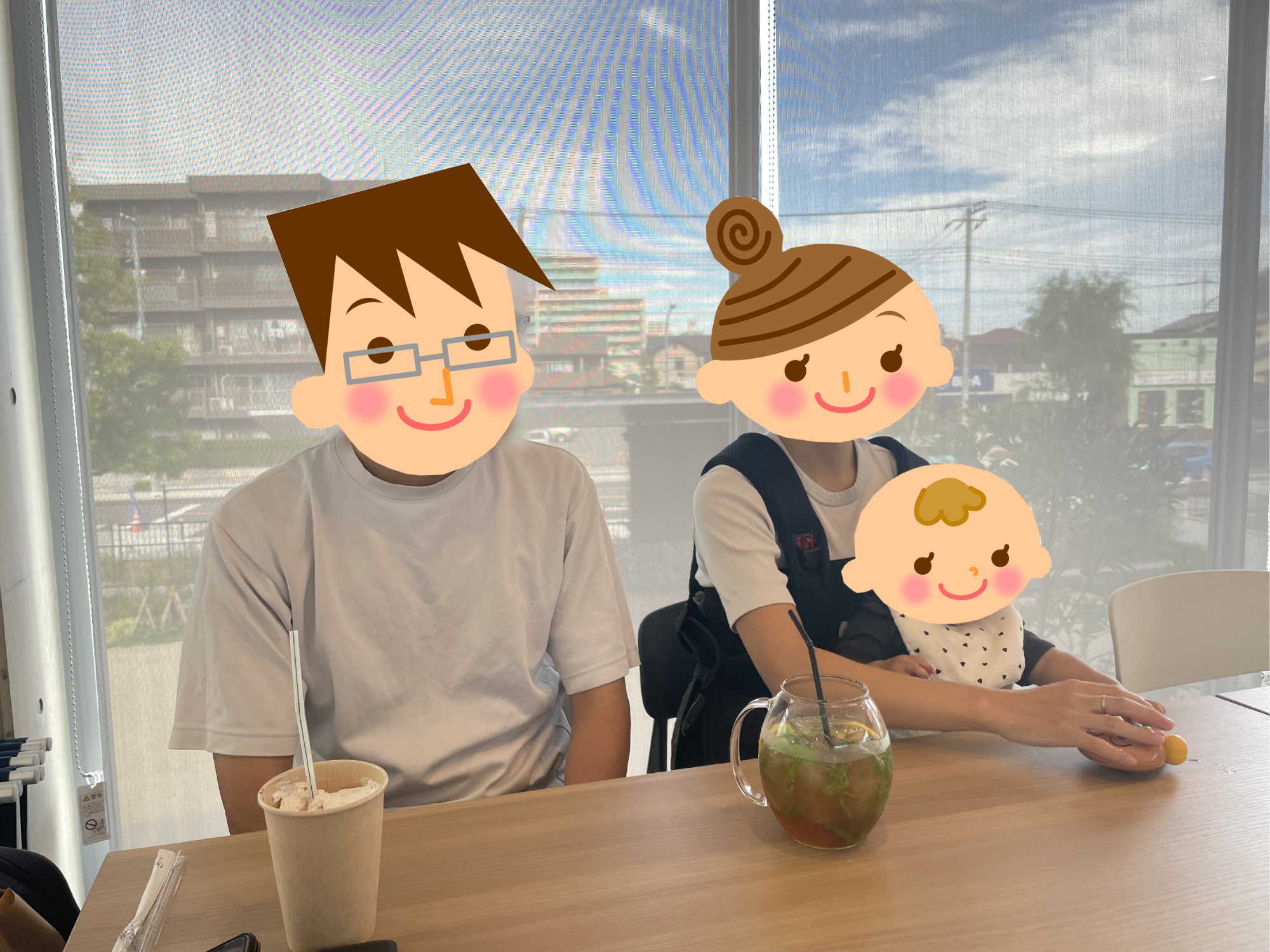 インタビューに答えるSさん家族