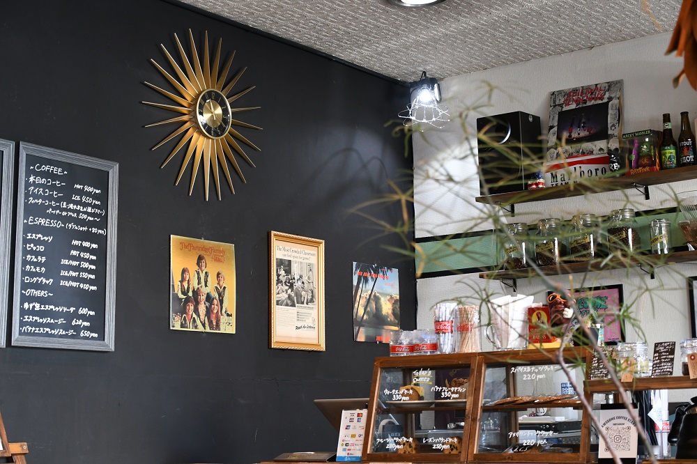 画像:オーサムコーヒースタンドの店内の様子