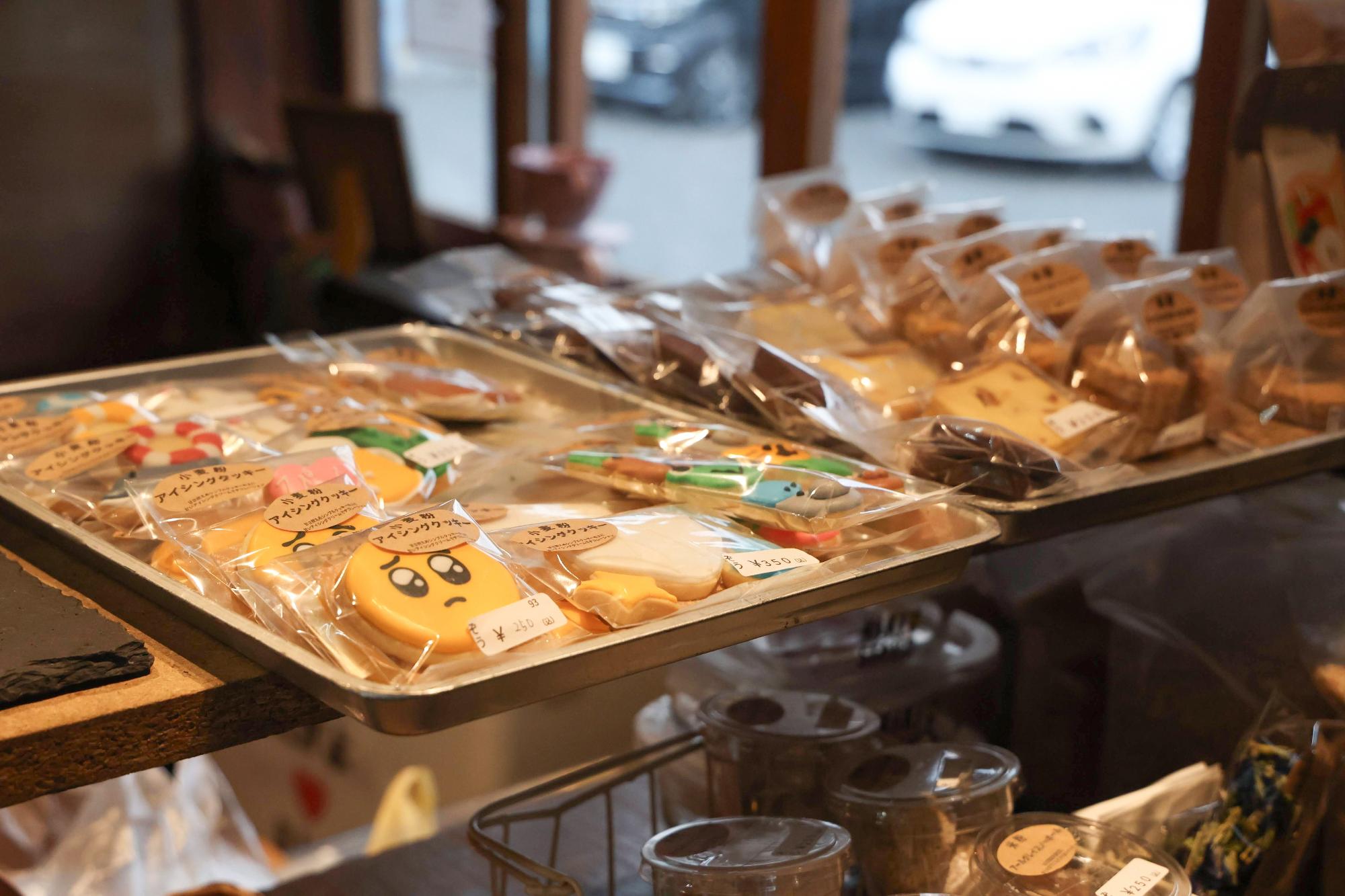 販売されているお菓子