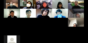 参加者たちの映像が画面上部に並んでいるパソコン画面のスクリーンショット