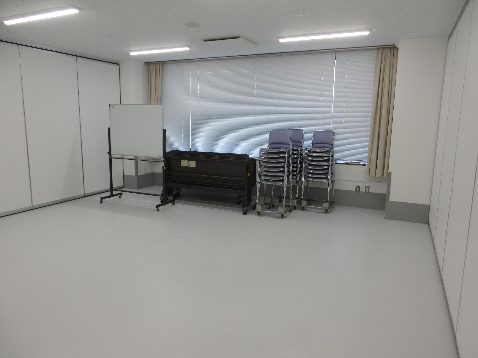 庄和市民センター正風館2階の会議室（2）内部の写真