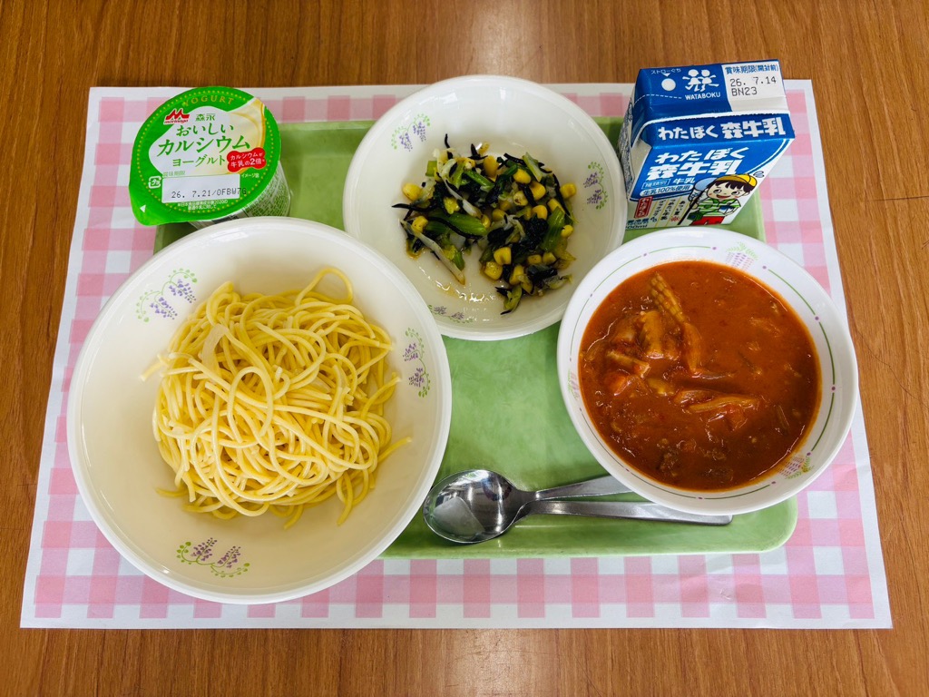 20260706地場産食材を活用した給食（トマト）