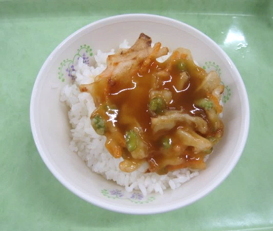 米粉かき揚げ丼